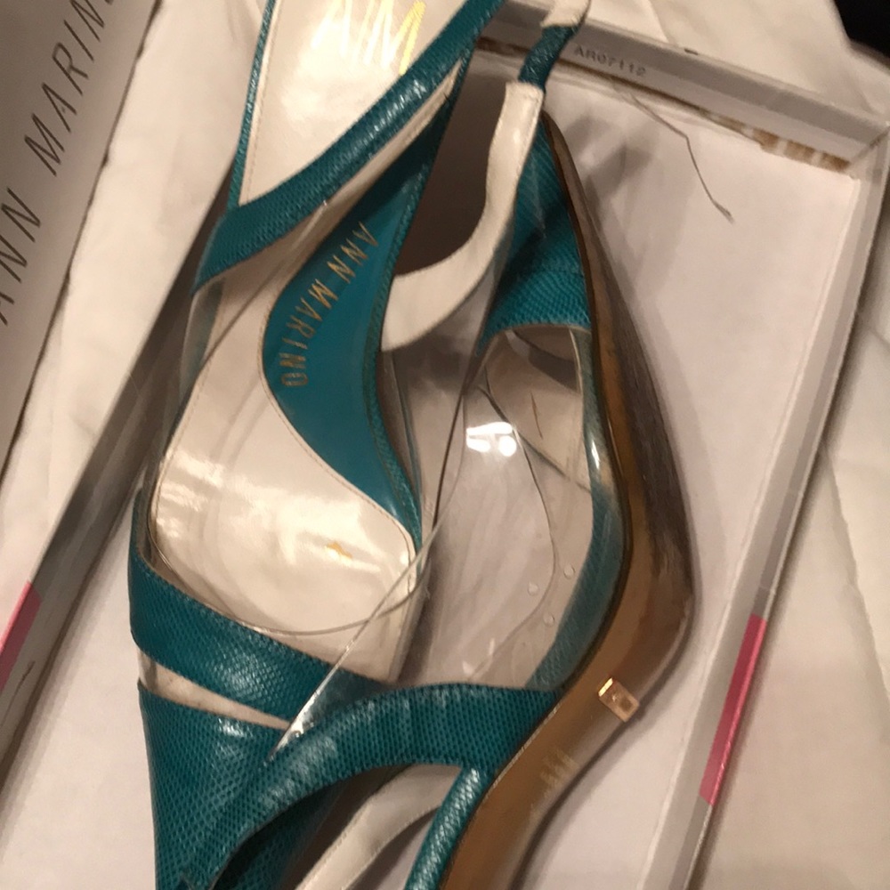 Shoes - Picture 5 of 6